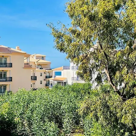 Seashell Oura Lägenhet *